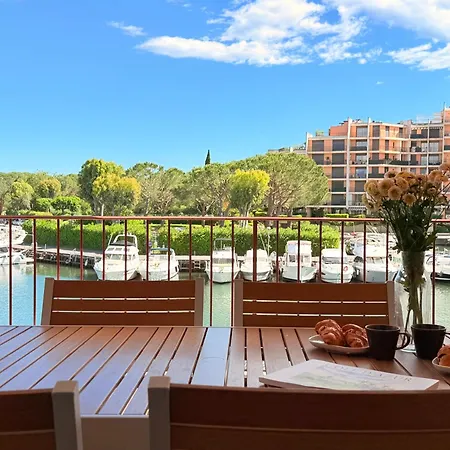 Marina Iles Cannes Port View Terrace Апартаменты Мандельё-ла-Напуль
