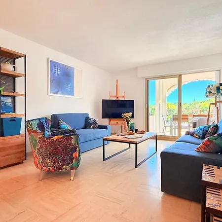 Marina Iles Cannes Port View Terrace Мандельё-ла-Напуль