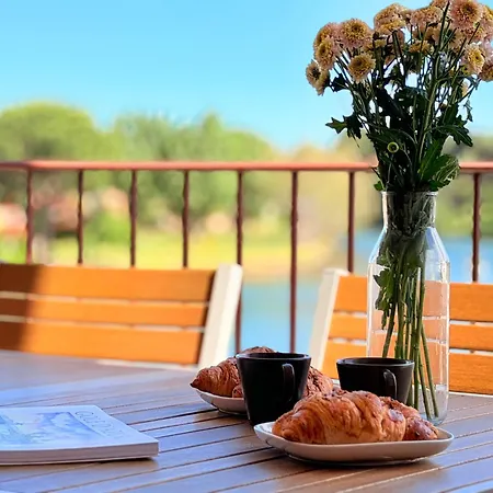 Marina Iles Cannes Port View Terrace * מאנדליה-לה-נאפול